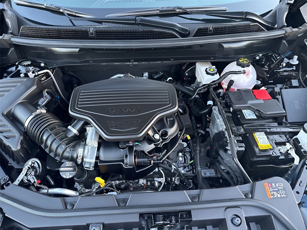 Certified 2025 Cadillac XT5 Premium Luxury w/ Technology Package image 9