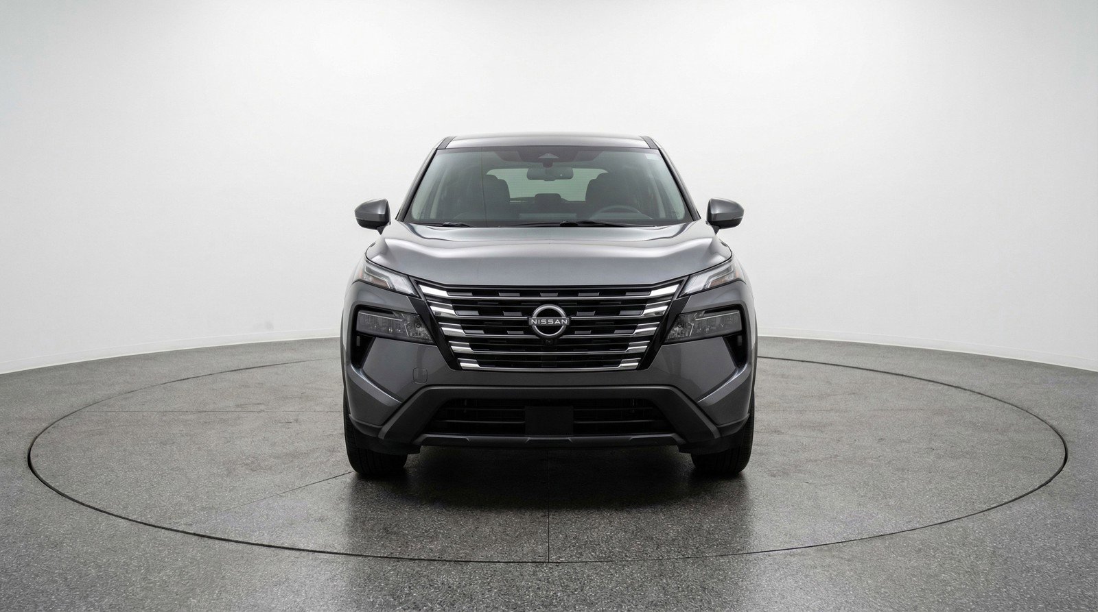 Used 2025 Nissan Rogue SV image 2