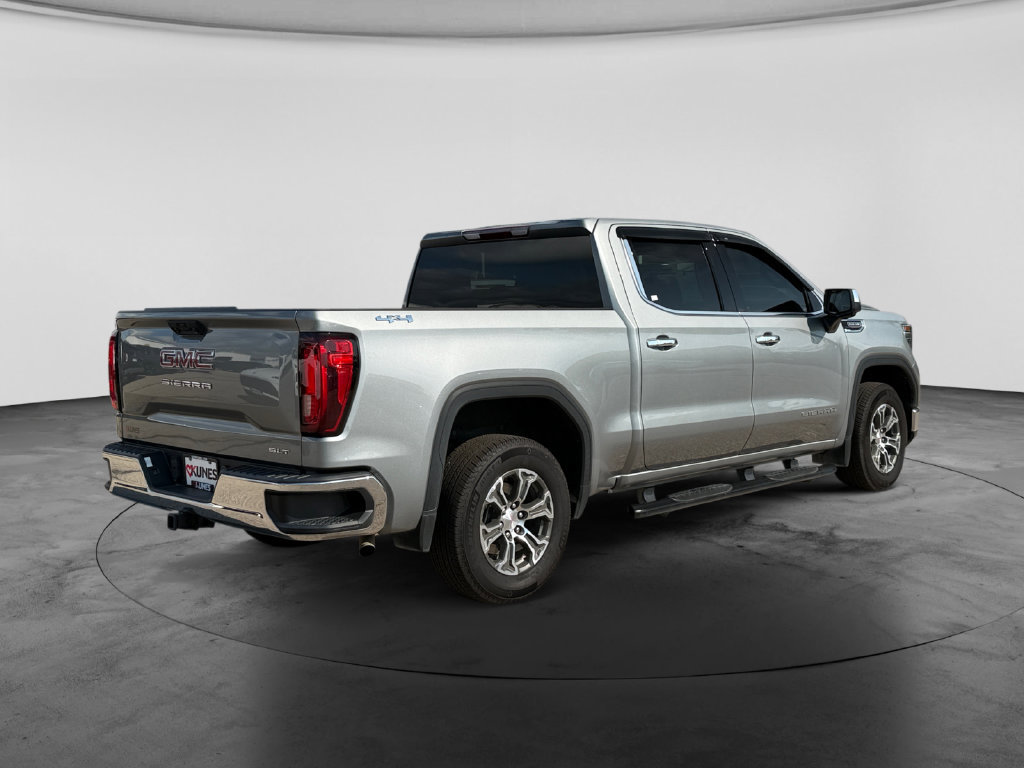 Used 2023 GMC Sierra 1500 SLT AWD/4WD image 7