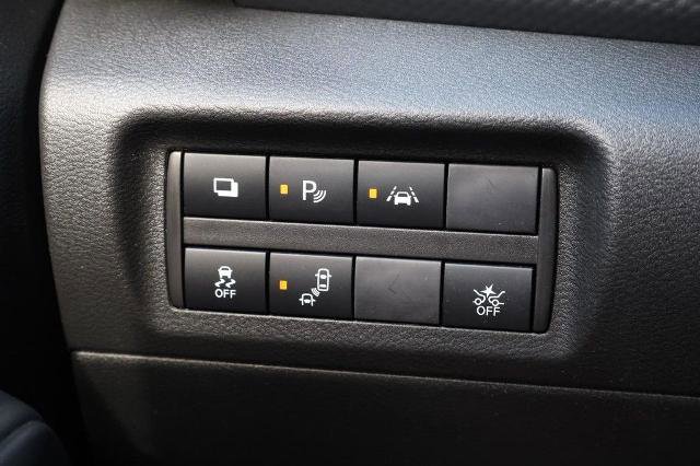 Used 2022 Nissan Kicks S FWD image 18