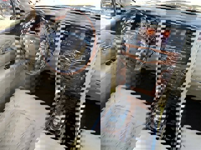 Used 2017 INFINITI QX80 Base w/ Deluxe Technology Package image 15