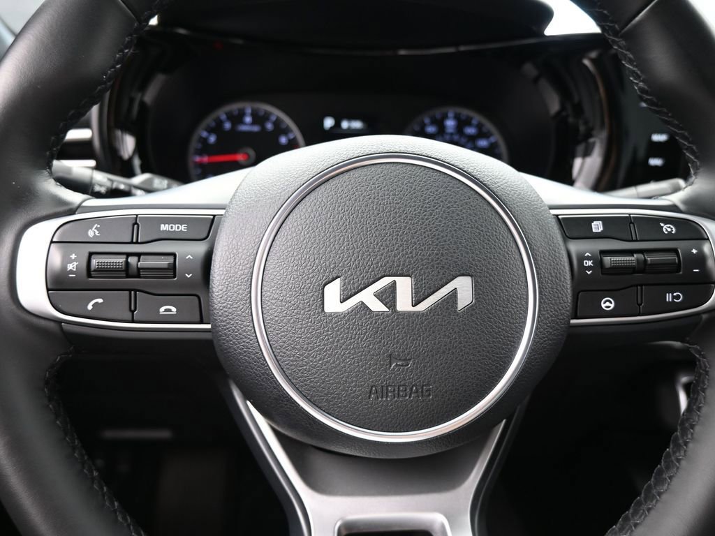 Used 2023 Kia K5 GT-Line image 28
