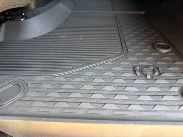 New 2026 RAM 1500 Express AWD/4WD image 31