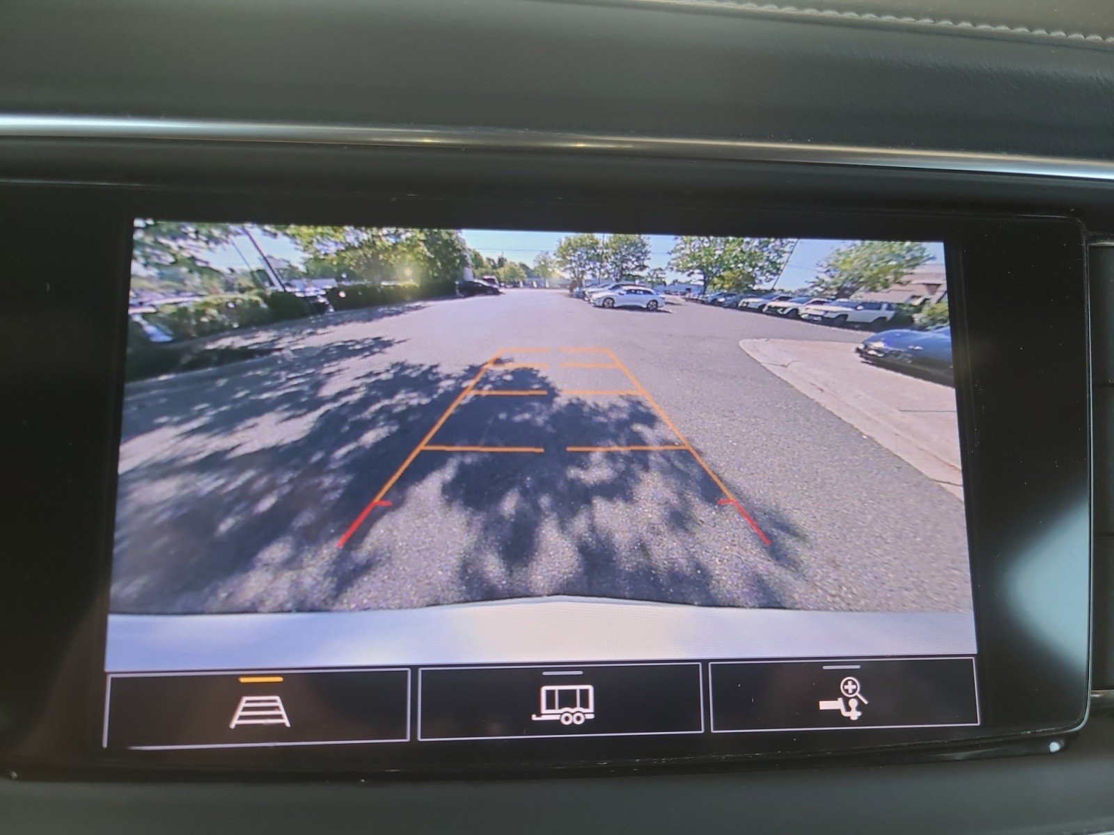 Used 2023 Buick Enclave Essence w/ Trailering Package, 5000 lbs. image 17