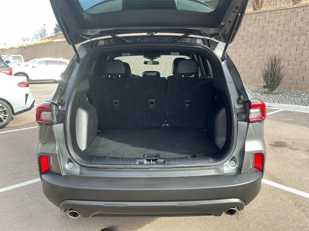 Used 2025 Ford Escape ST-Line image 20