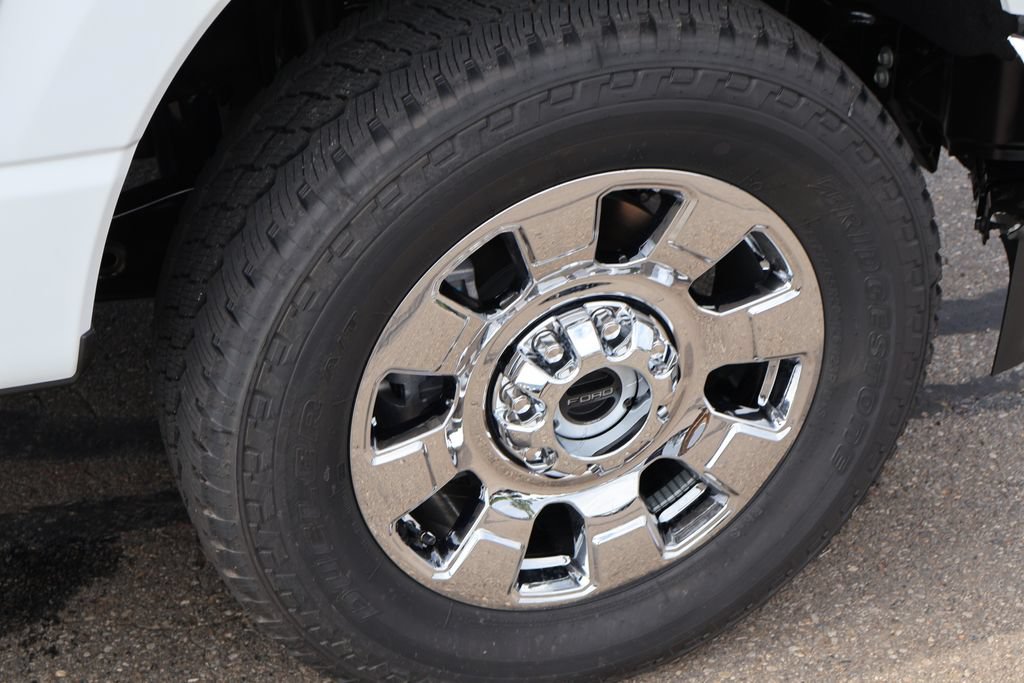 New 2026 Ford F250 4x4 Crew Cab Super Duty image 28