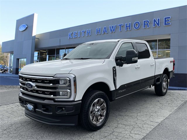 New 2025 Ford F250 King Ranch w/ FX4 Off-Road Package image 3