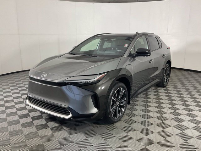 Used 2023 Toyota bZ4X AWD w/ Weather Package