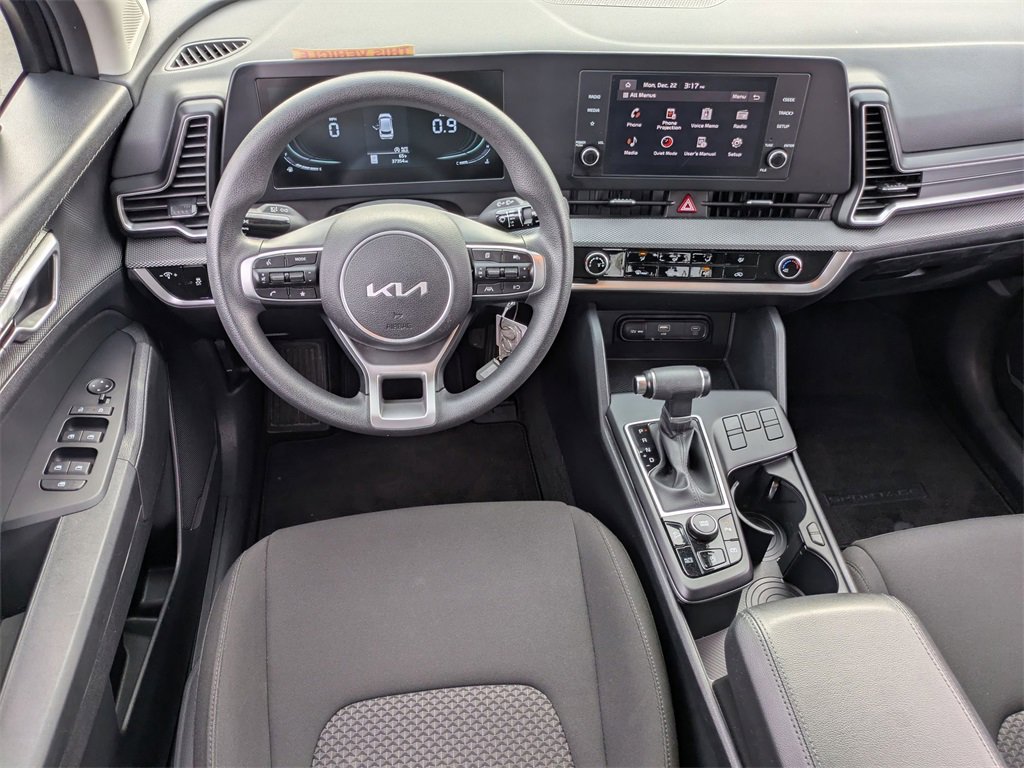 Used 2024 Kia Sportage LX image 26