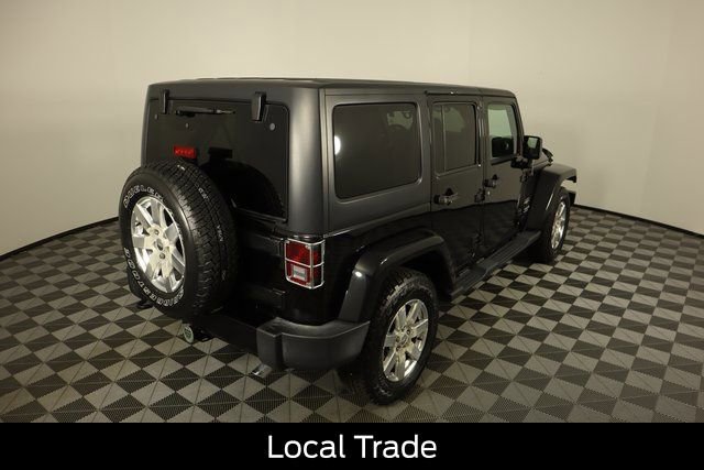 Used 2016 Jeep Wrangler Unlimited Sahara w/ Max Tow Package image 3