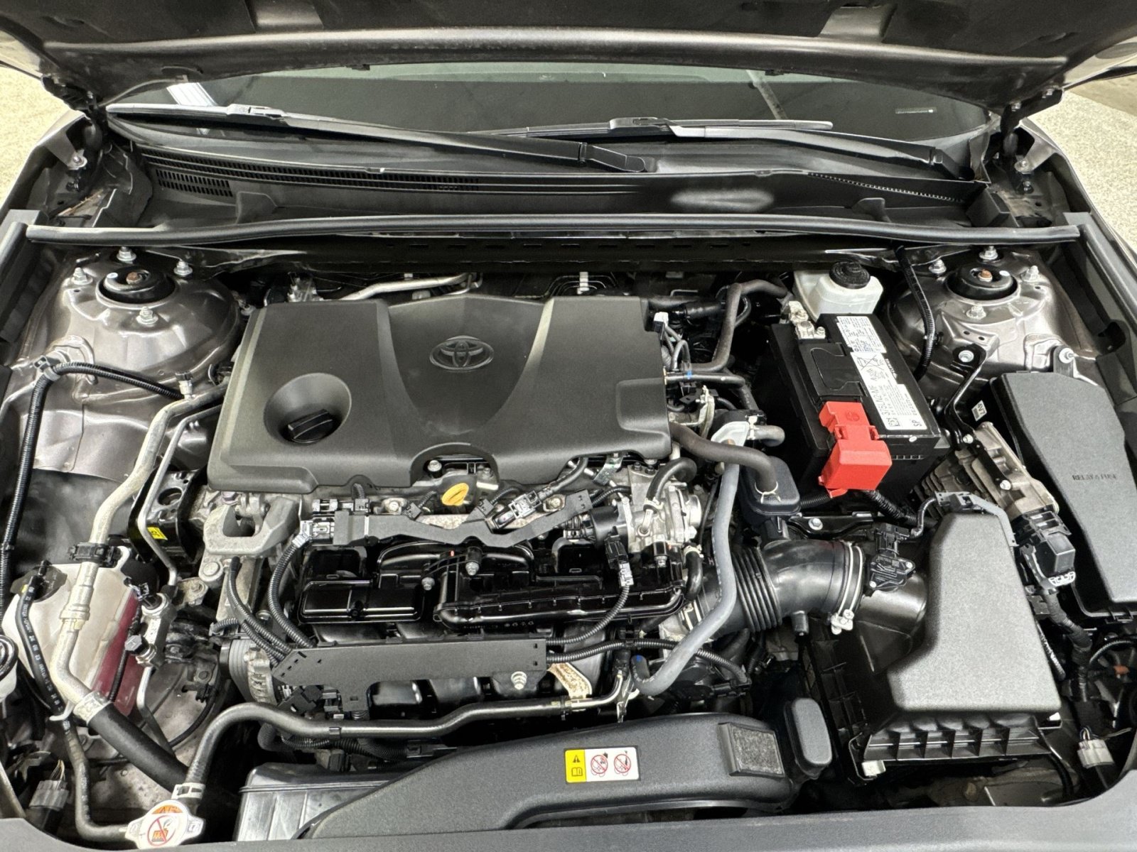 Used 2024 Toyota Camry LE FWD image 39