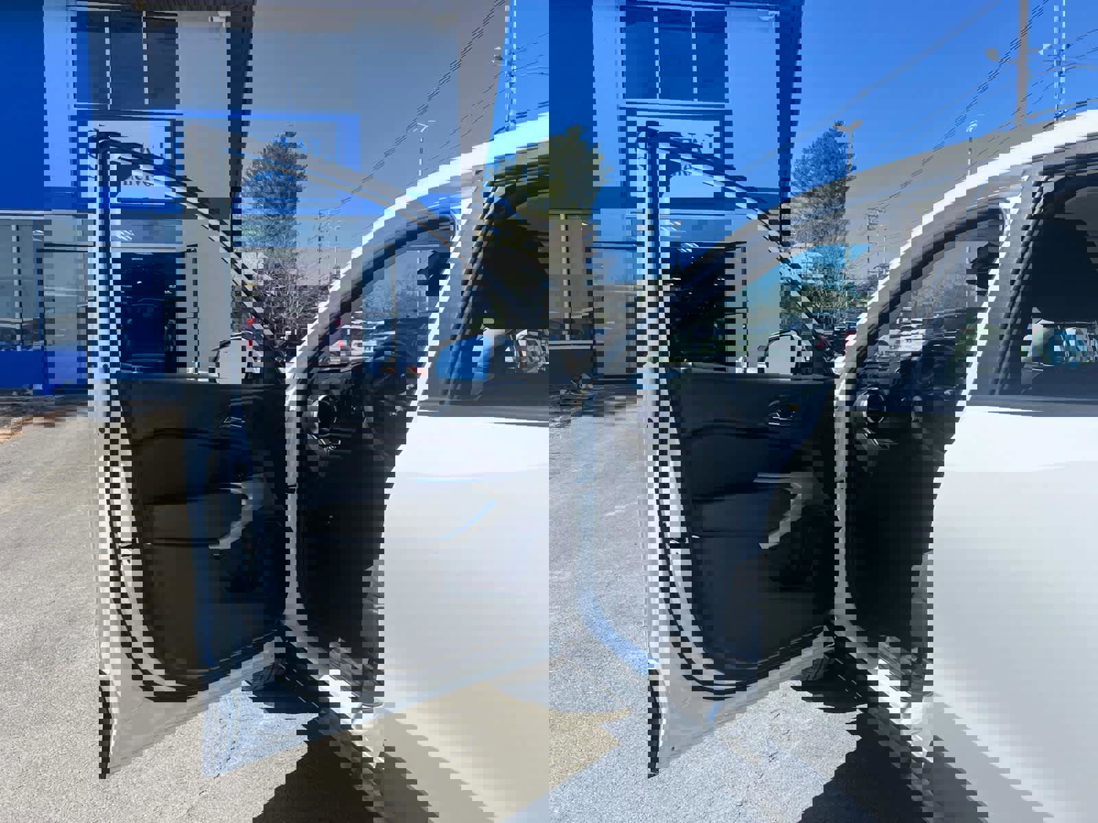 Certified 2024 Chevrolet Trax LS w/ LS Convenience Package image 15