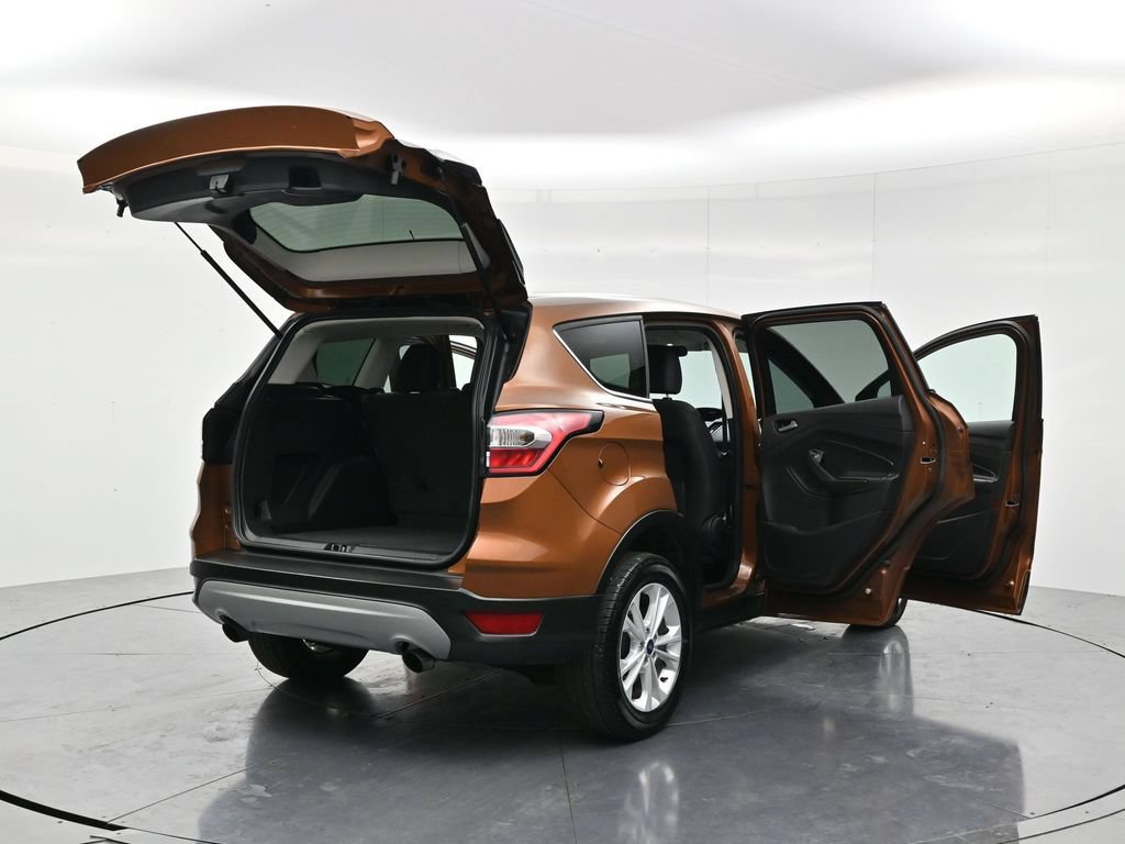 Used 2017 Ford Escape SE AWD/4WD image 53