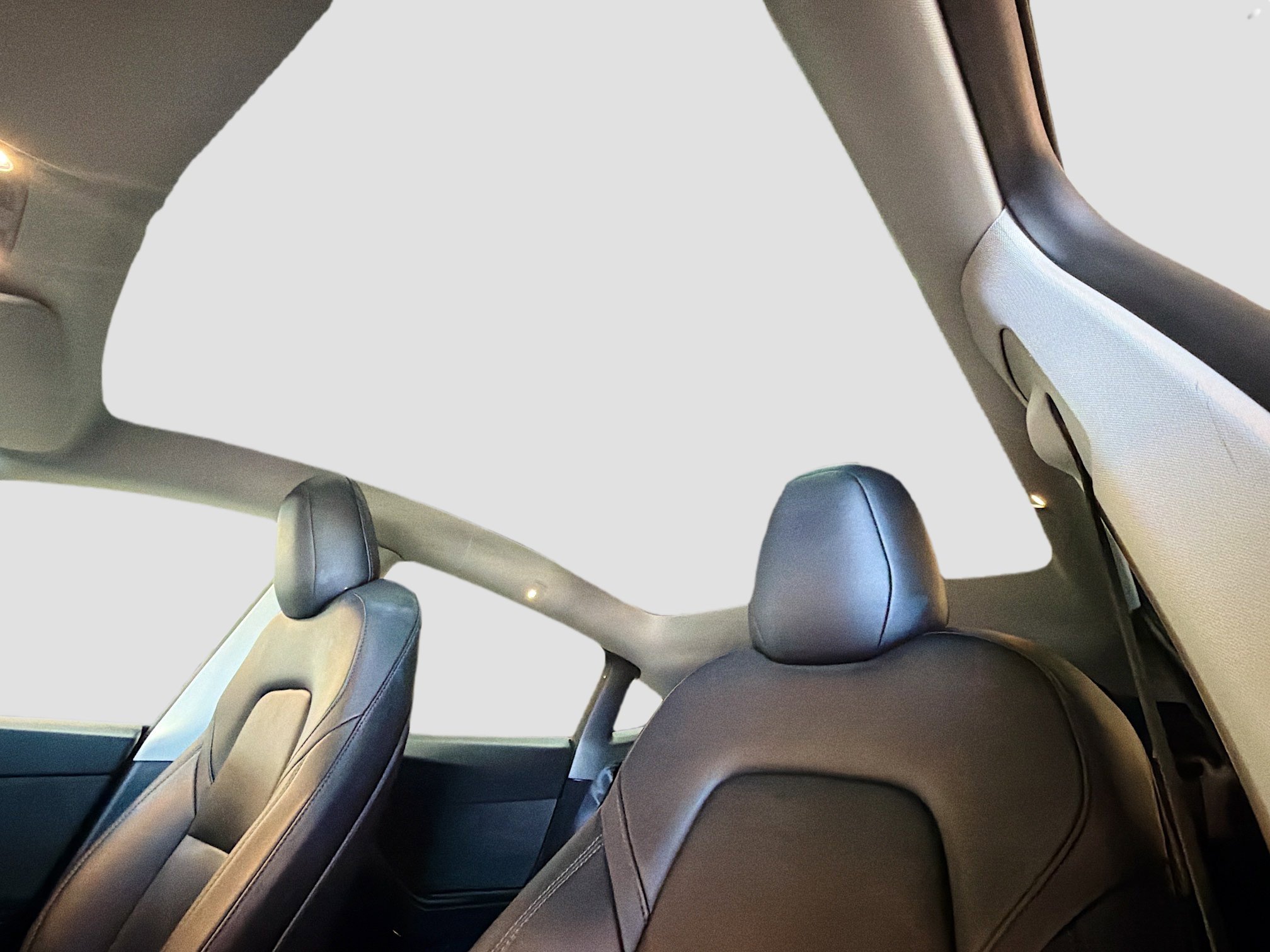 Used 2023 Tesla Model Y Long Range image 25