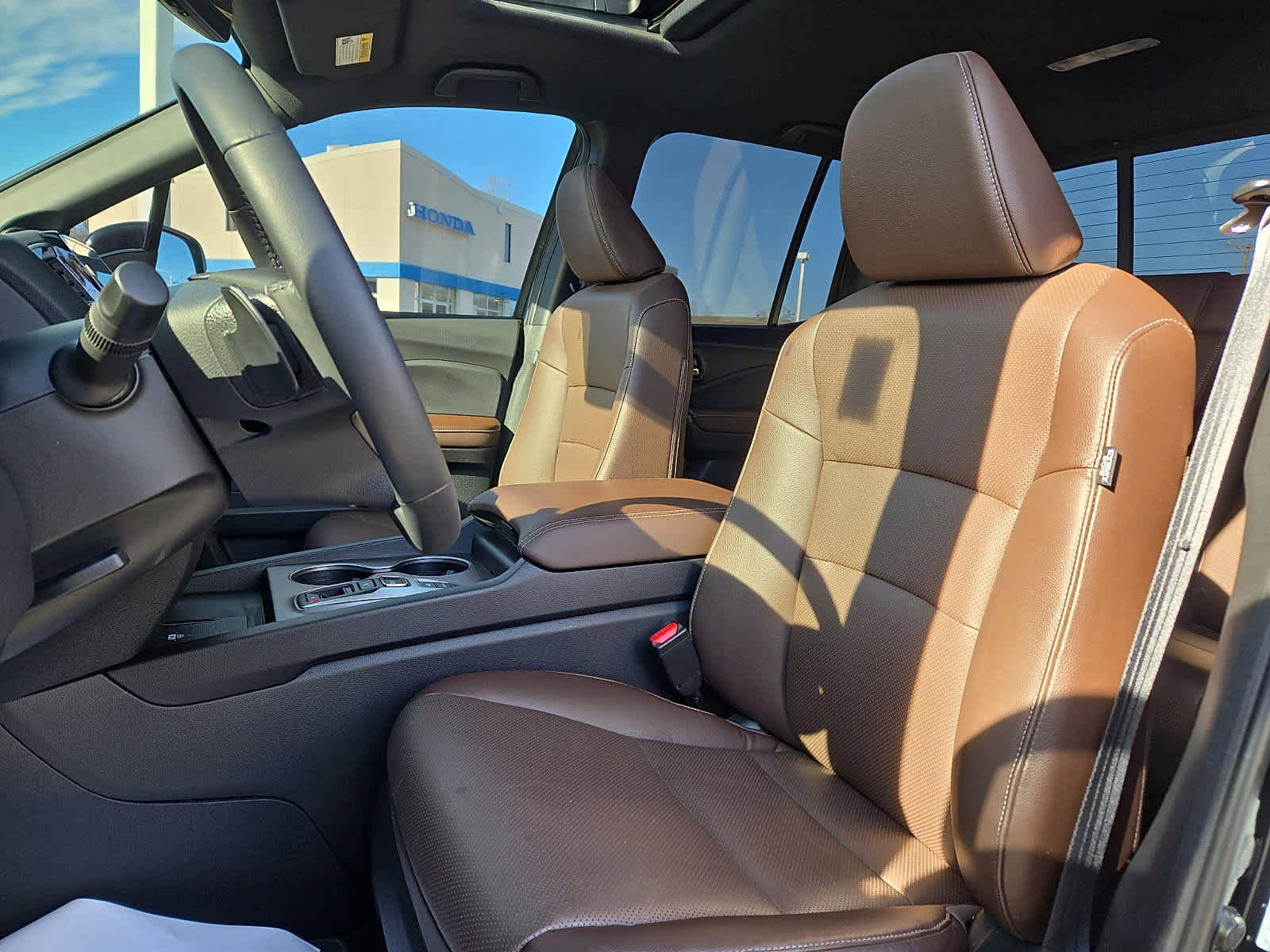 Used 2025 Honda Ridgeline RTL image 15