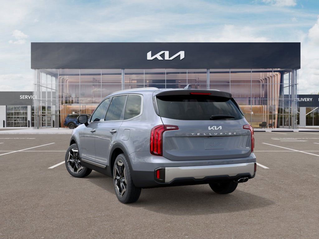 Used 2025 Kia Telluride S image 4