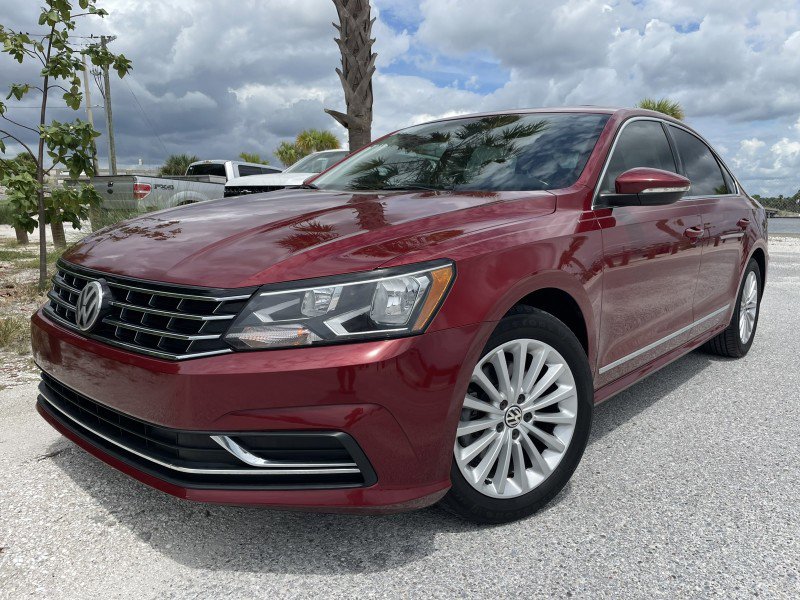 Used 2017 Volkswagen Passat 1.8T SE FWD image 1