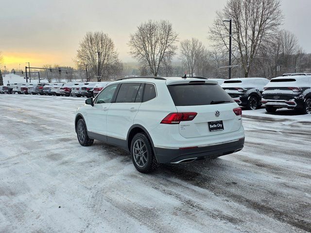 Used 2021 Volkswagen Tiguan SE image 6