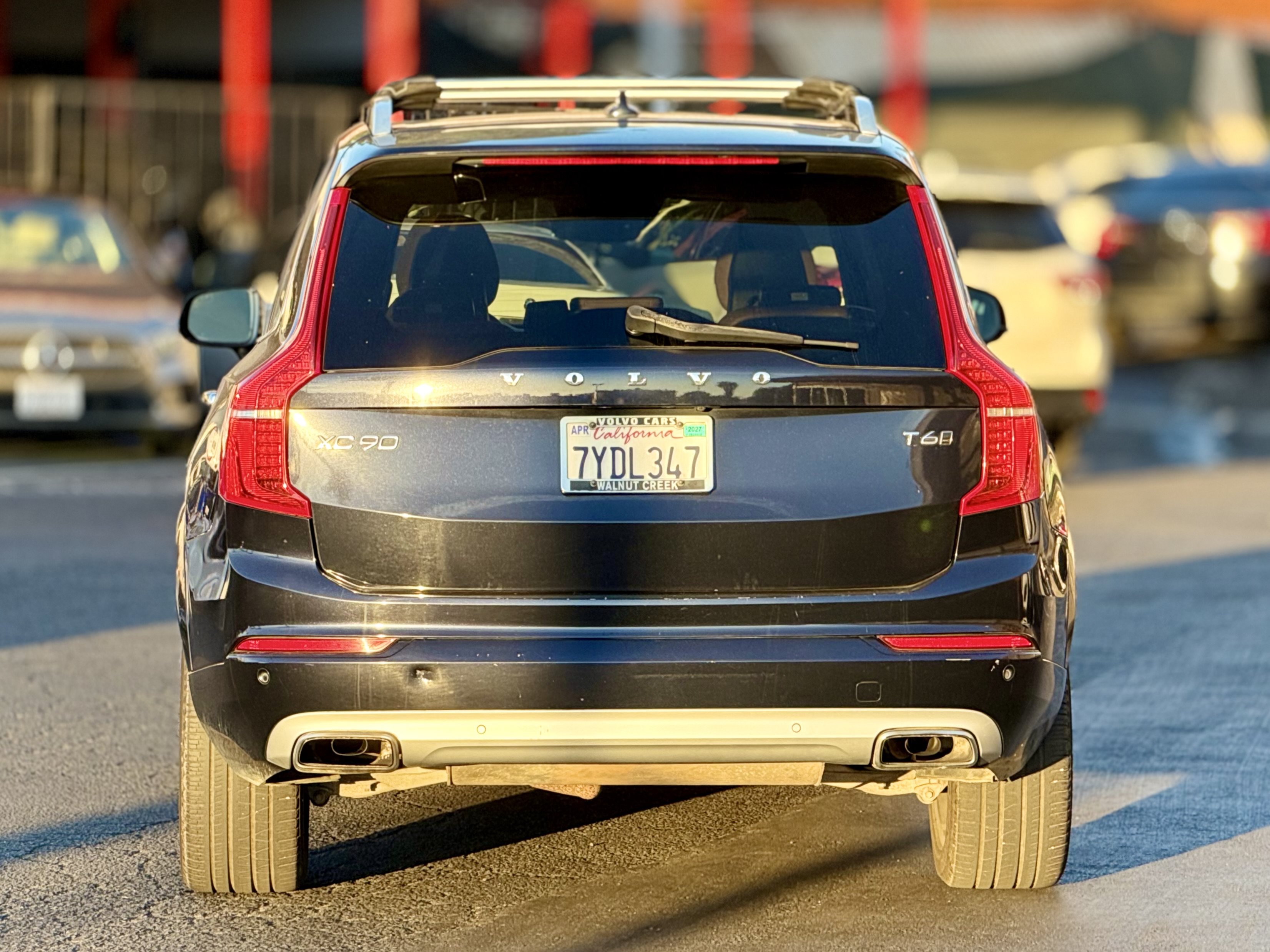 Used 2017 Volvo XC90 T6 Momentum w/ Vision Package AWD/4WD image 7