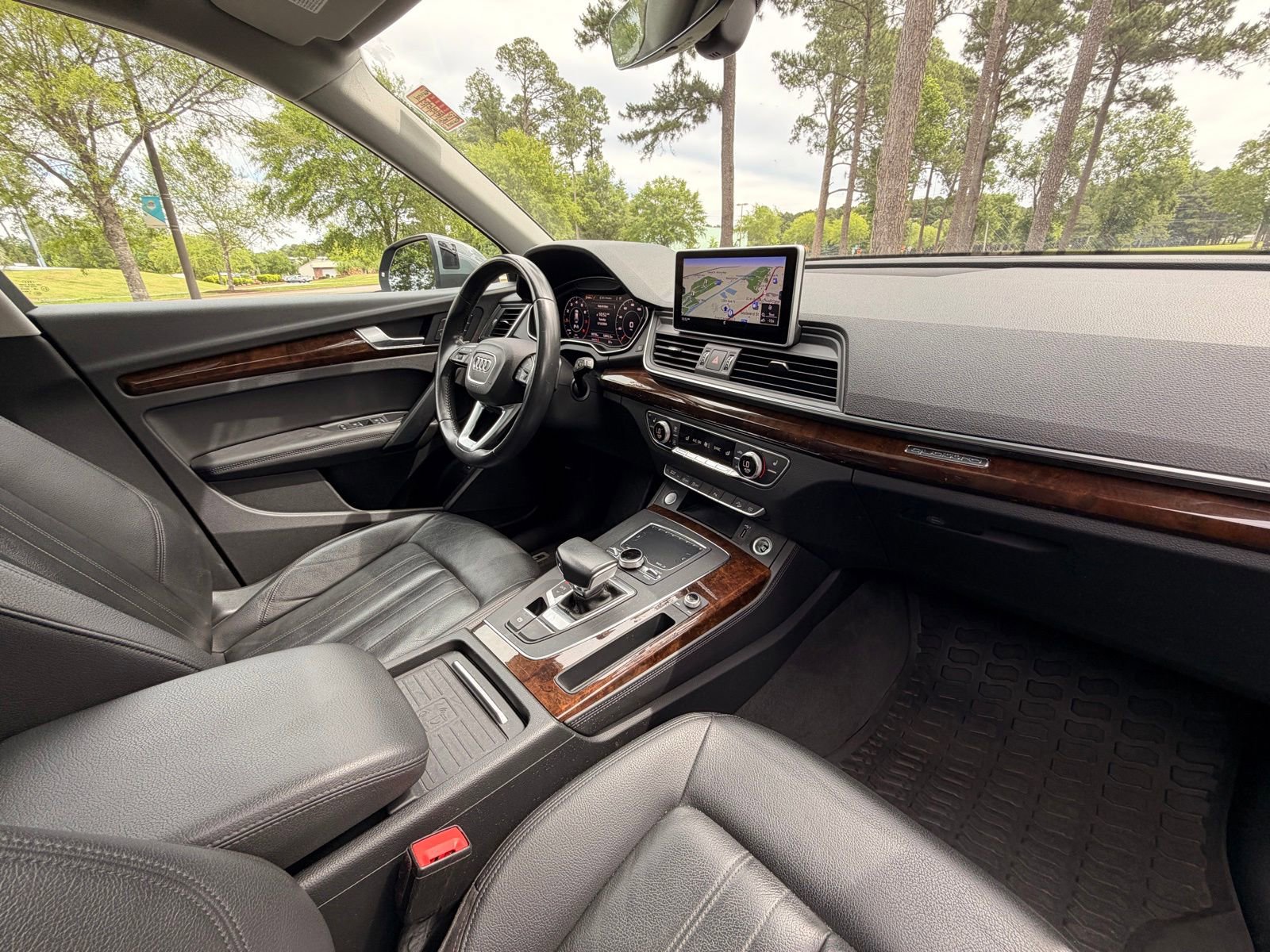 Used 2020 Audi Q5 2.0T Premium Plus w/ Premium Plus Package AWD/4WD image 21