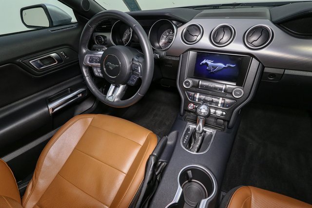 Used 2022 Ford Mustang GT Premium image 16