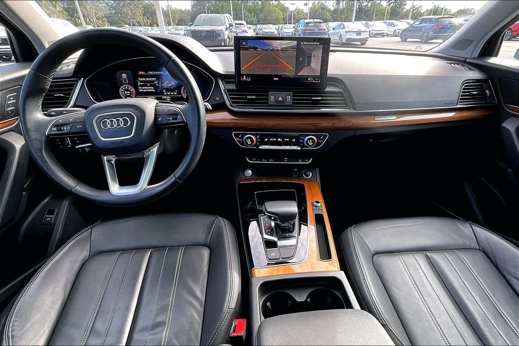 Certified 2023 Audi Q5 2.0T Premium Plus w/ Premium Plus Package image 3