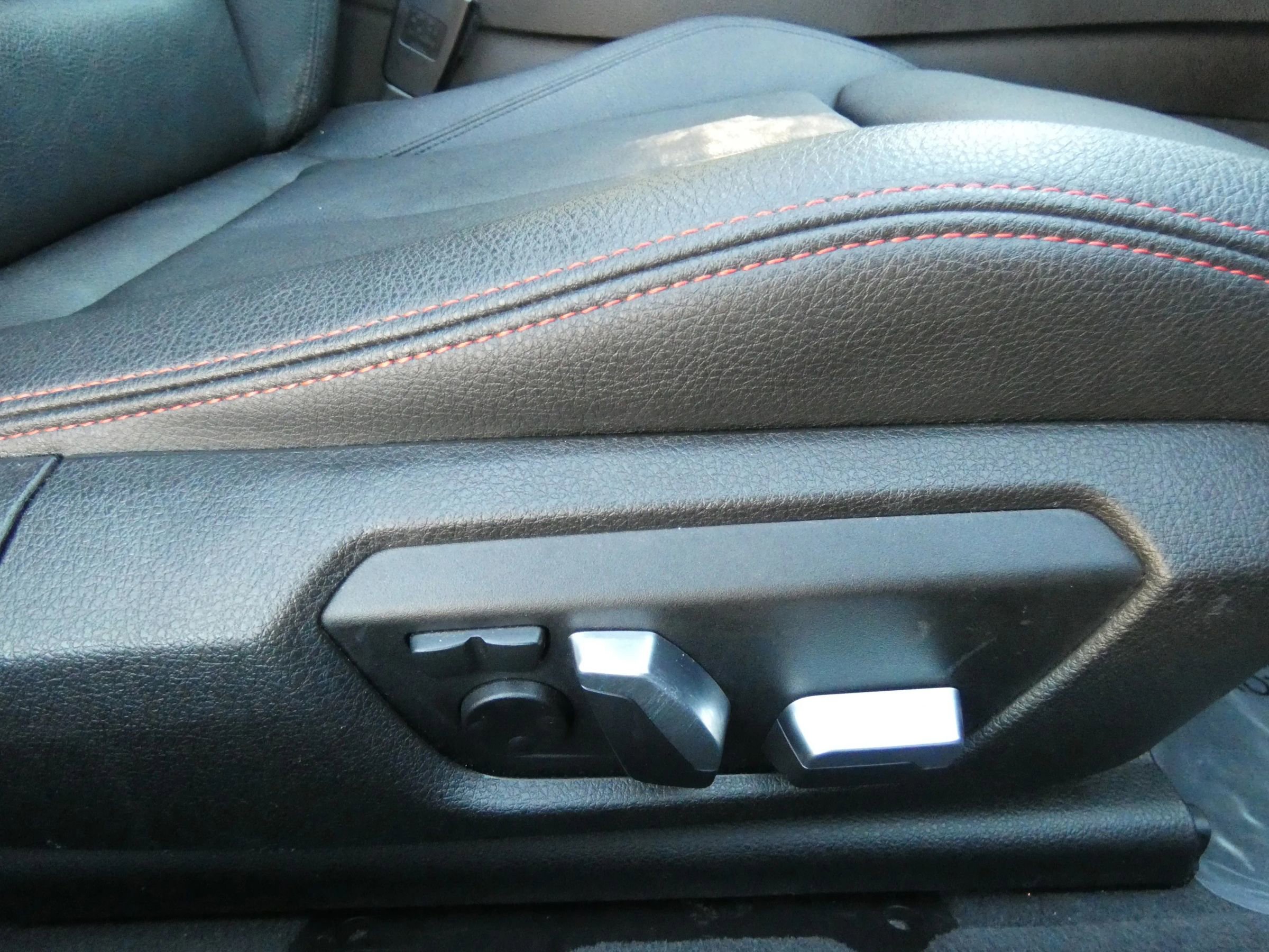 Used 2020 BMW 430i Coupe w/ Convenience Package image 30