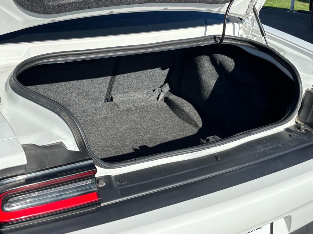 Used 2022 Dodge Challenger R/T image 21