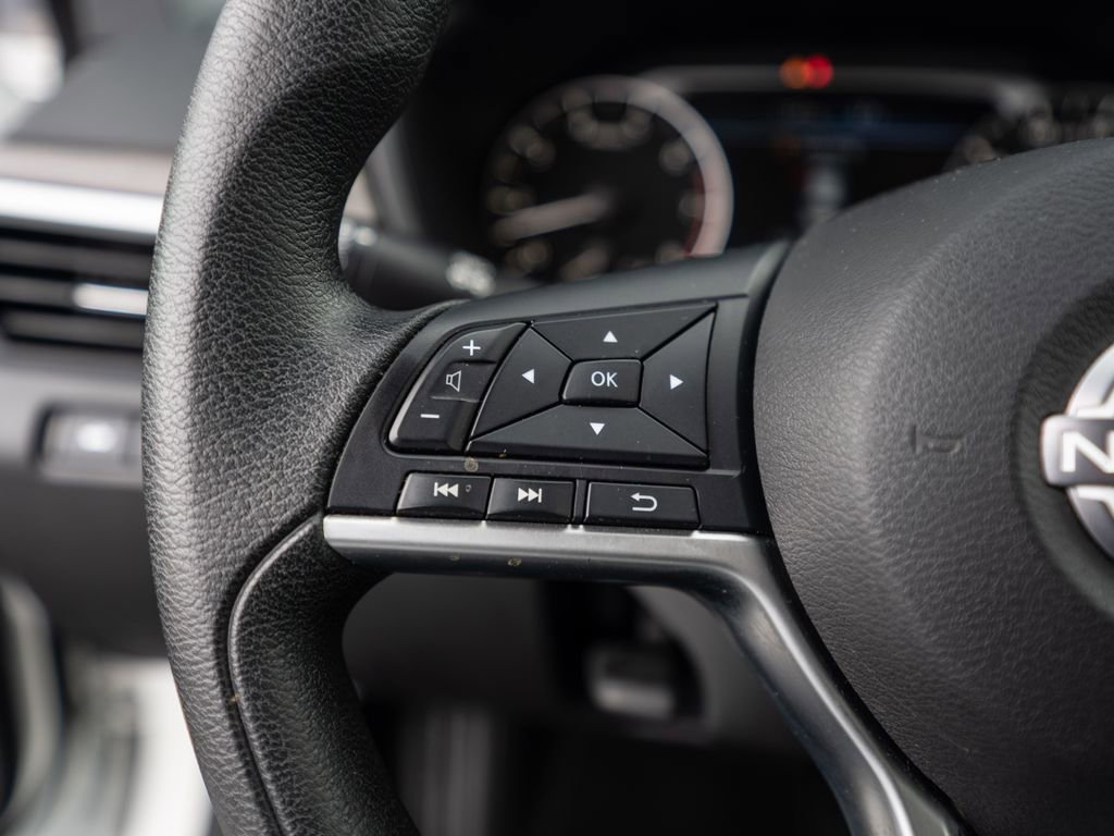 Used 2023 Nissan Altima 2.5 SV AWD/4WD image 18