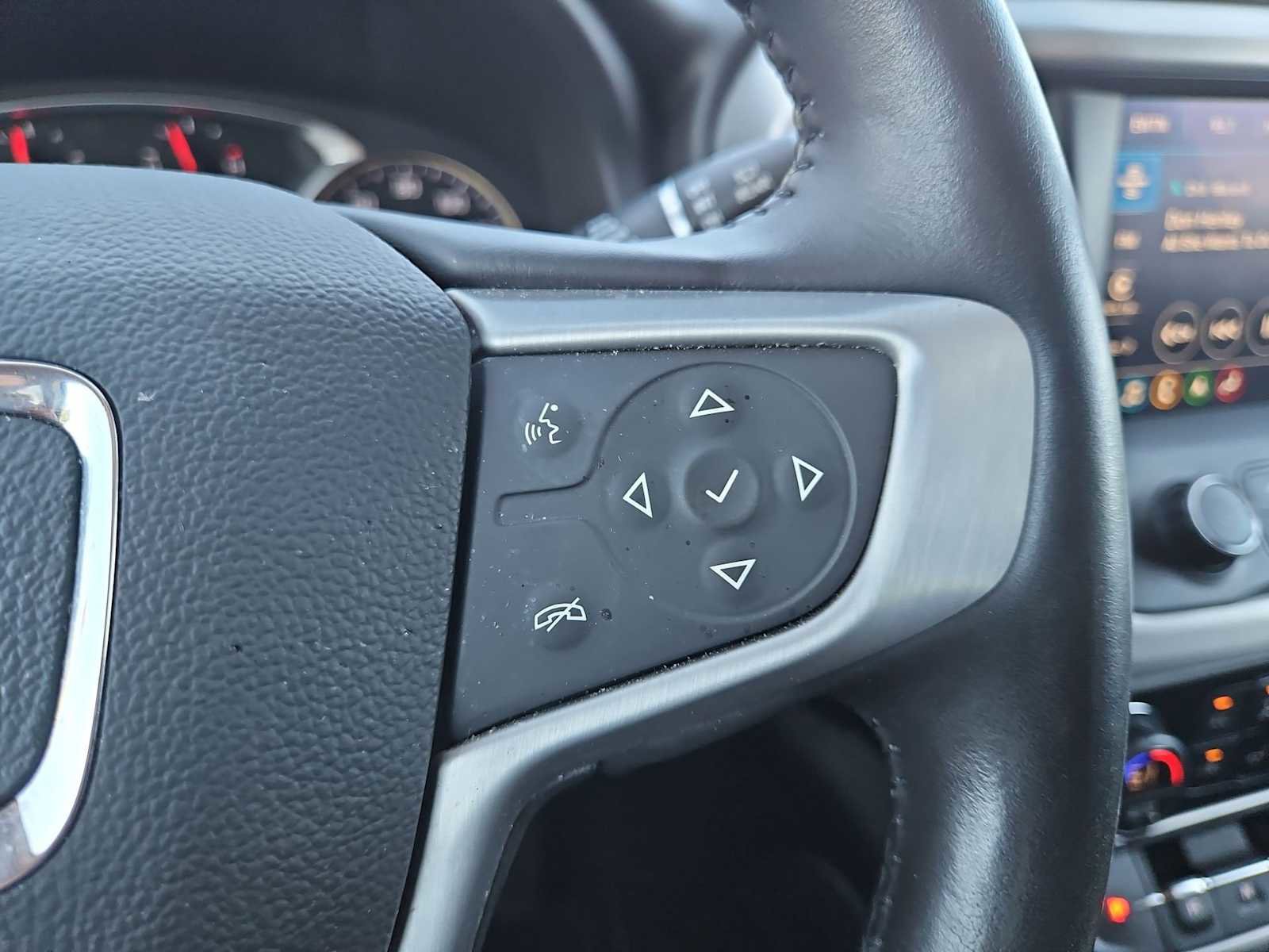 Certified 2021 GMC Acadia SLT w/ Preferred Package image 24