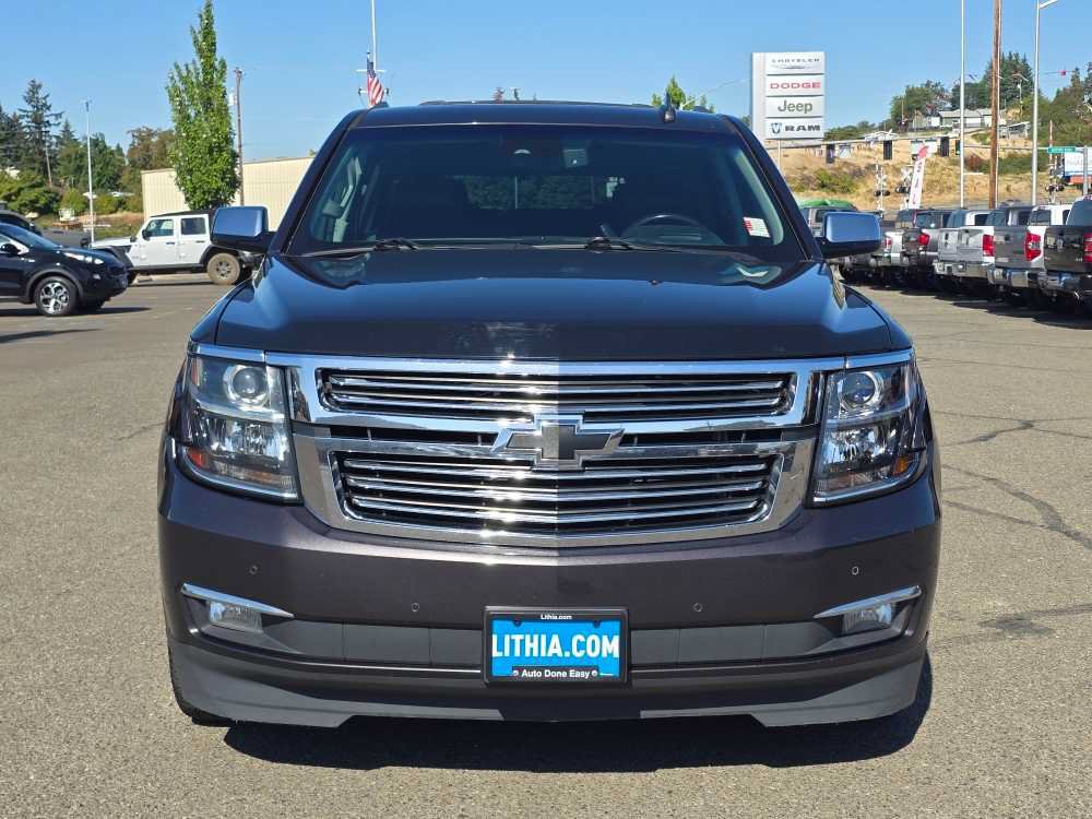 Used 2017 Chevrolet Suburban Premier AWD/4WD image 8