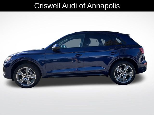 Used 2025 Audi Q5 2.0T Premium w/ Convenience Plus Package image 3