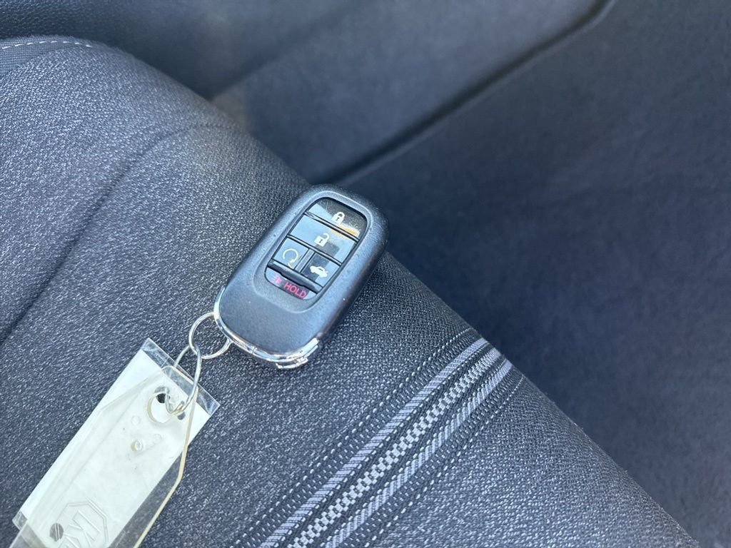 Used 2023 Honda Accord Sport image 39