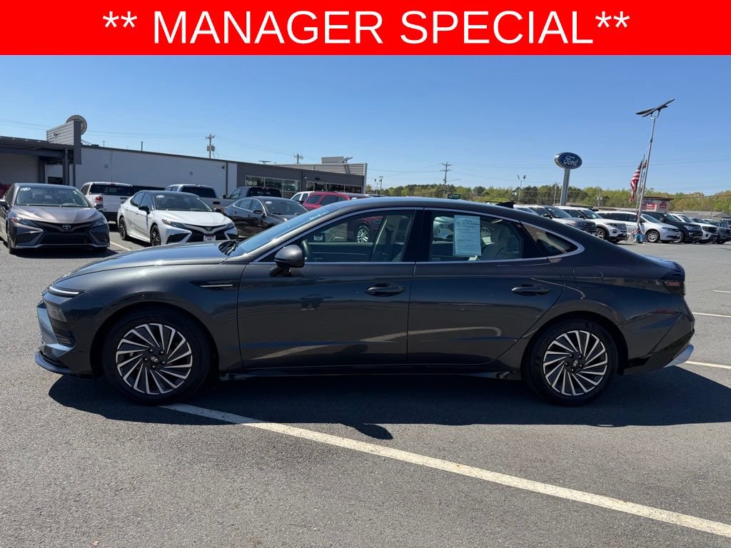 Used 2025 Hyundai Sonata SEL FWD image 7