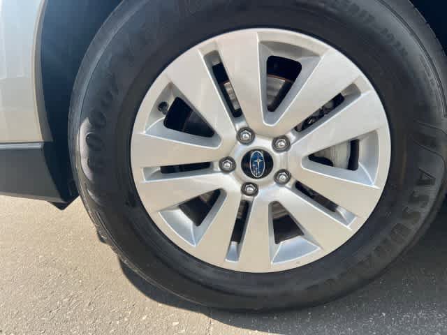 Used 2019 Subaru Outback 2.5i Premium w/ Popular Package #2 AWD/4WD image 10