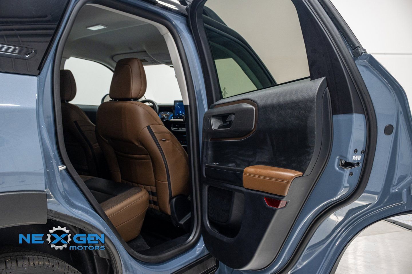 Used 2025 Ford Bronco Sport Outer Banks w/ Outer Banks Tech Package+ image 29