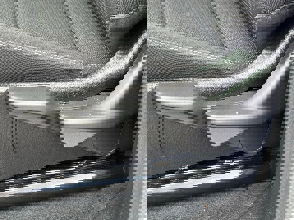 Used 2024 GMC Canyon Elevation w/ Convenience Package image 22