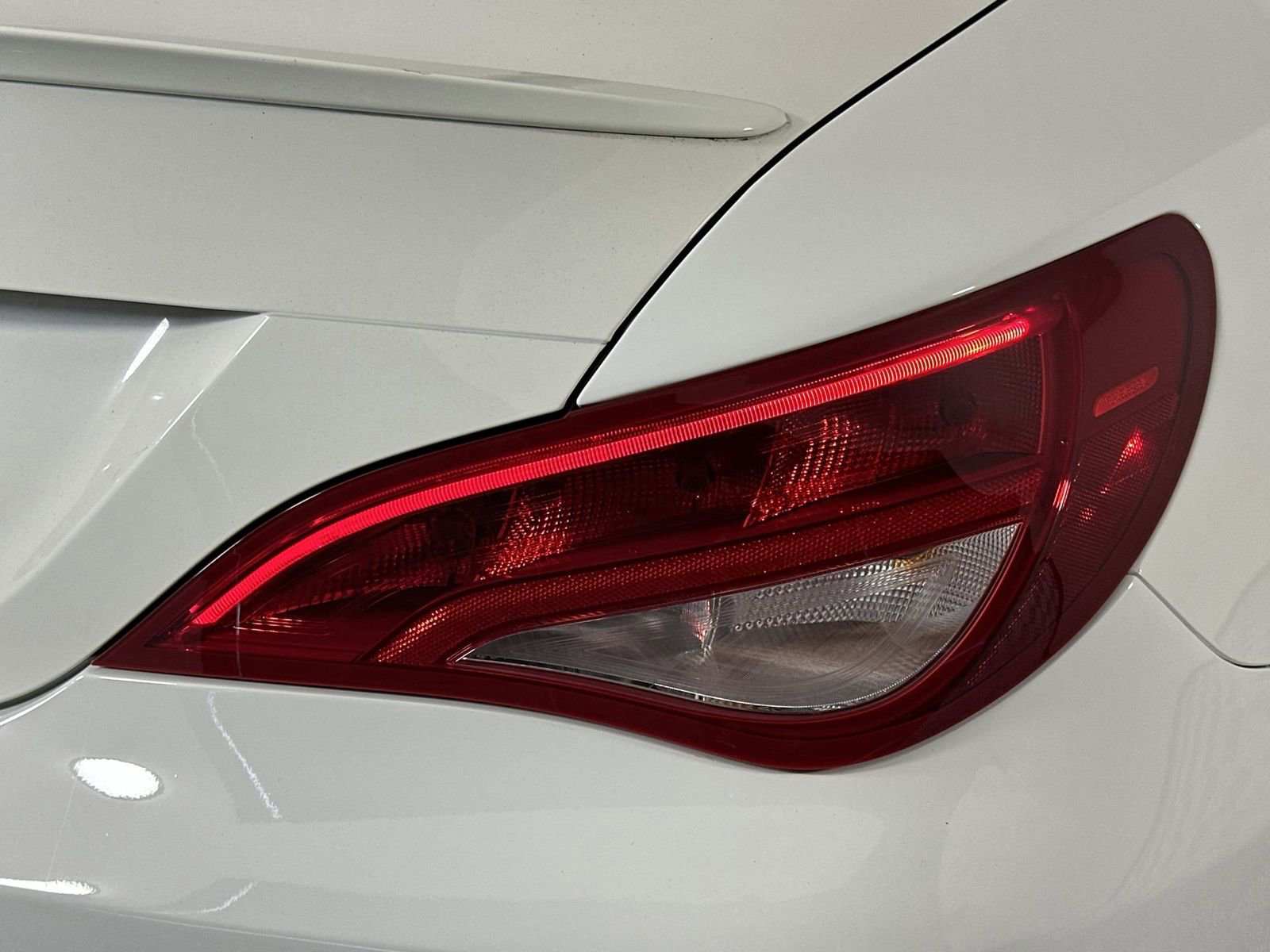 Used 2018 Mercedes-Benz CLA 250 image 24
