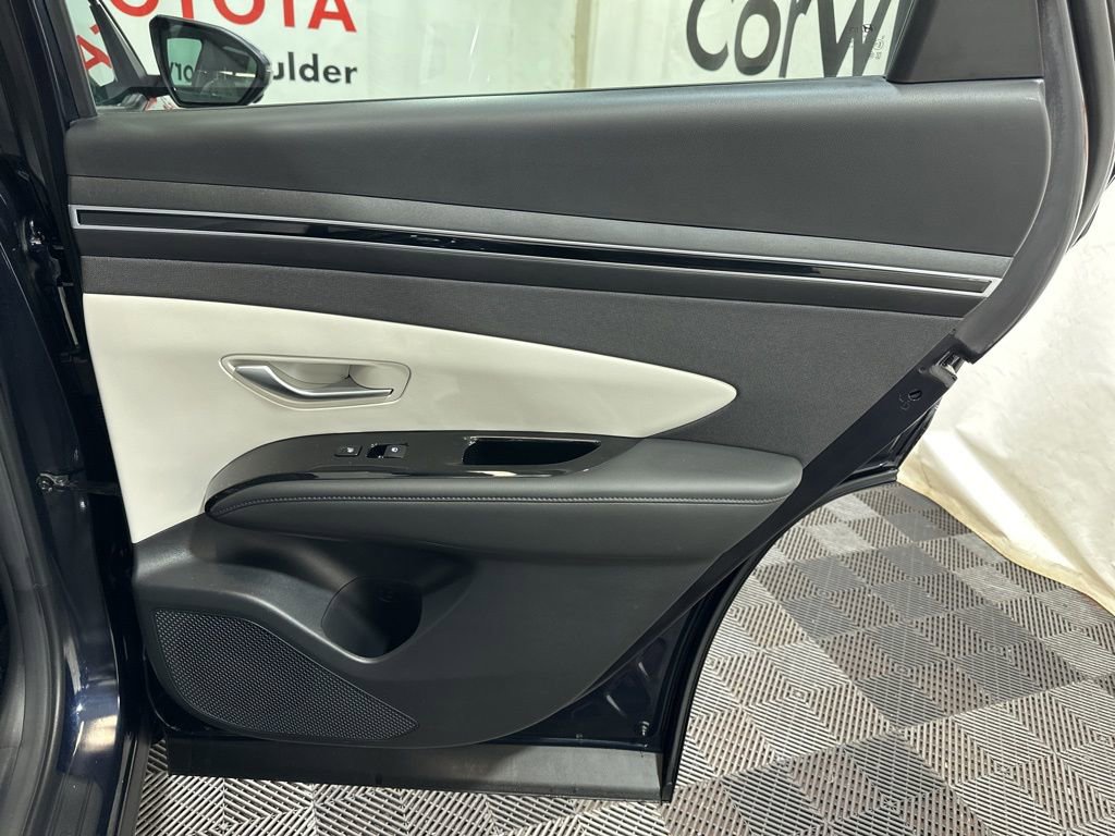 Used 2024 Hyundai Tucson Limited image 14