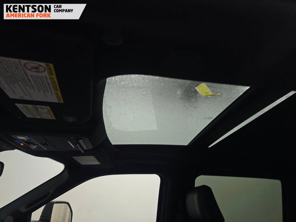 Used 2026 Ford F350 Platinum w/ FX4 Off-Road Package image 8