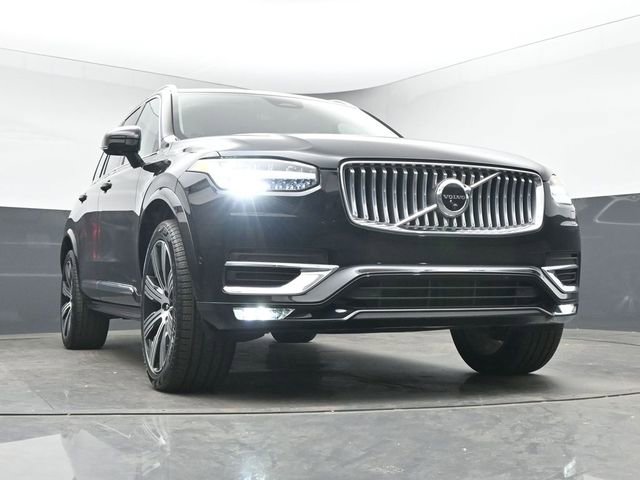 Used 2023 Volvo XC90 B6 Ultimate w/ Protection Package Premier AWD/4WD image 40
