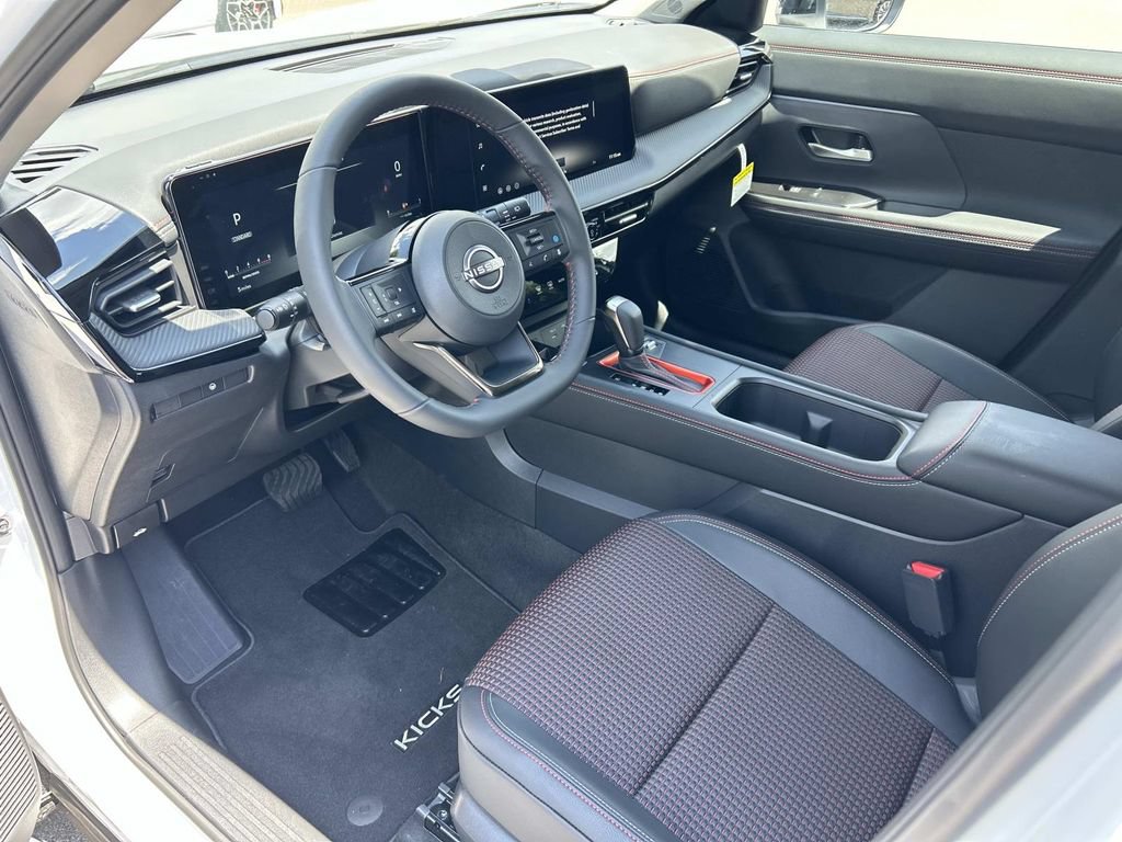 New 2026 Nissan Kicks SR w/ Cold Weather Package AWD/4WD image 14