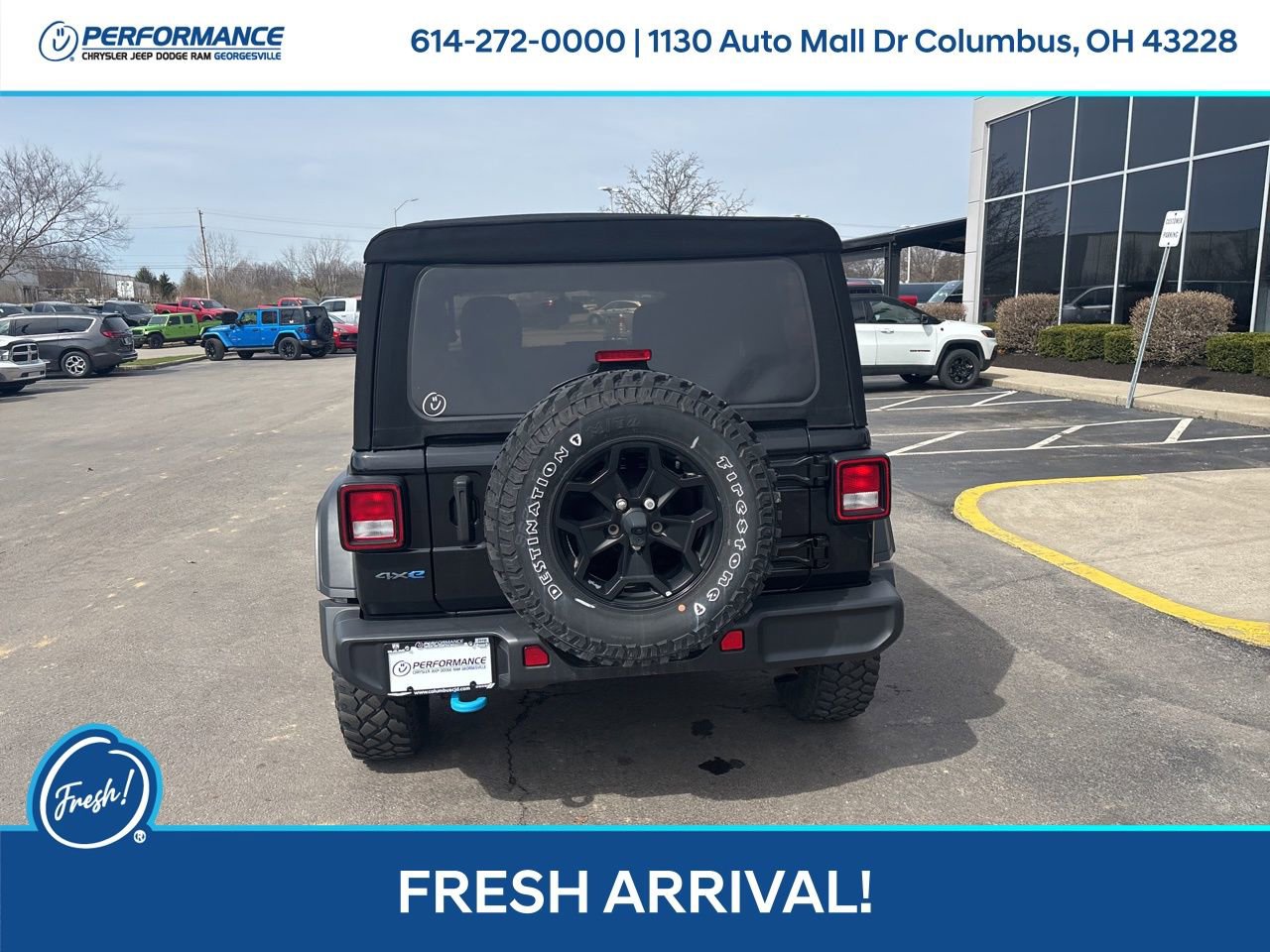 Used 2023 Jeep Wrangler Unlimited w/ Cold Weather Group image 5