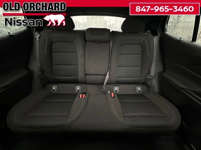 Used 2025 Chevrolet Equinox EV LT w/ Comfort Package image 11