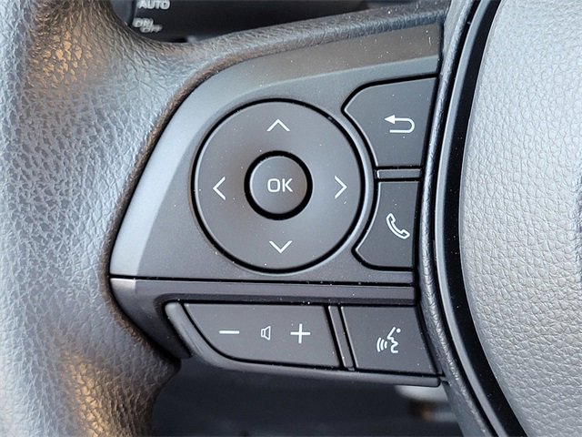 Used 2025 Toyota RAV4 XLE image 29