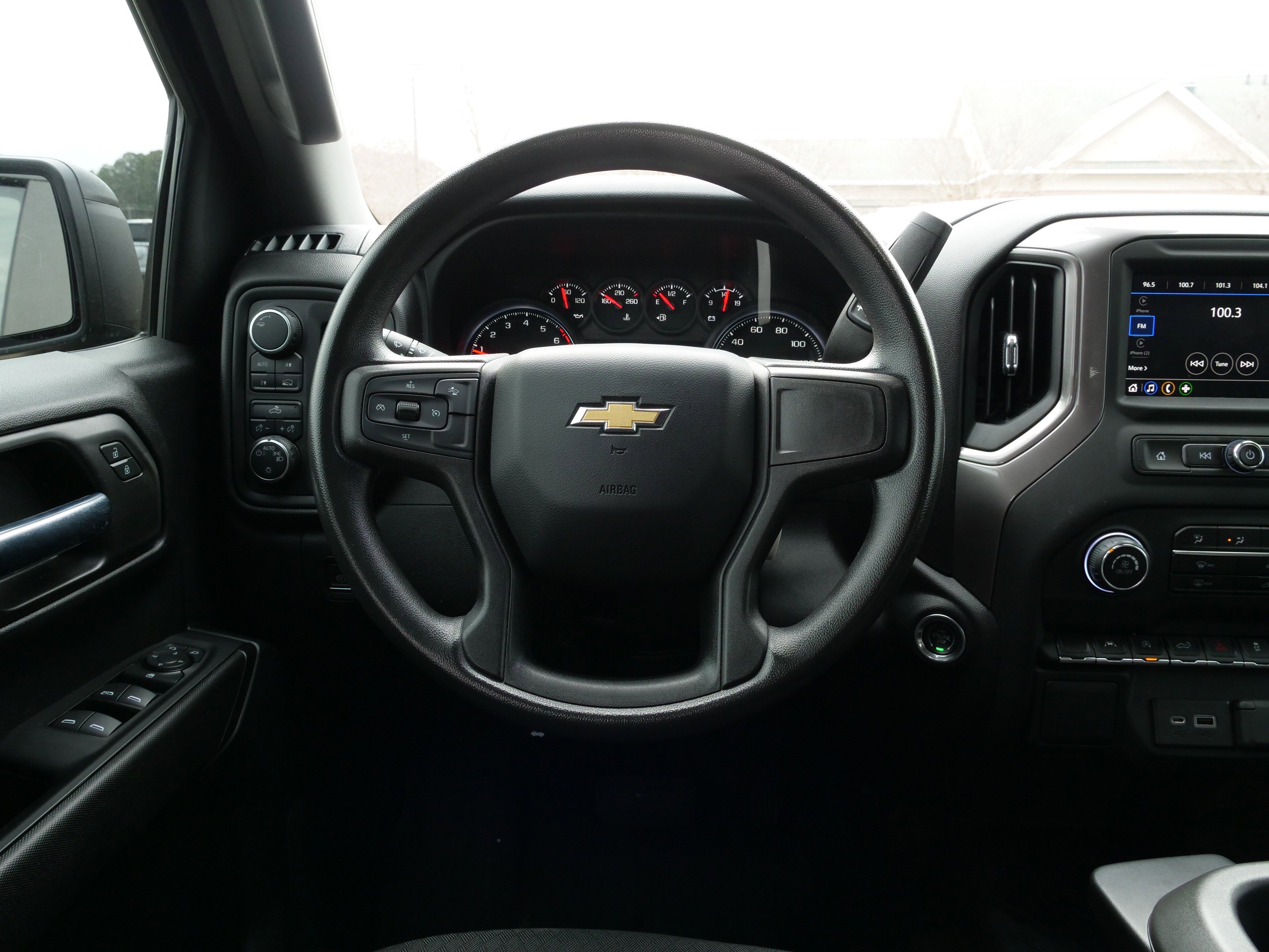 Certified 2023 Chevrolet Silverado 1500 Custom image 21