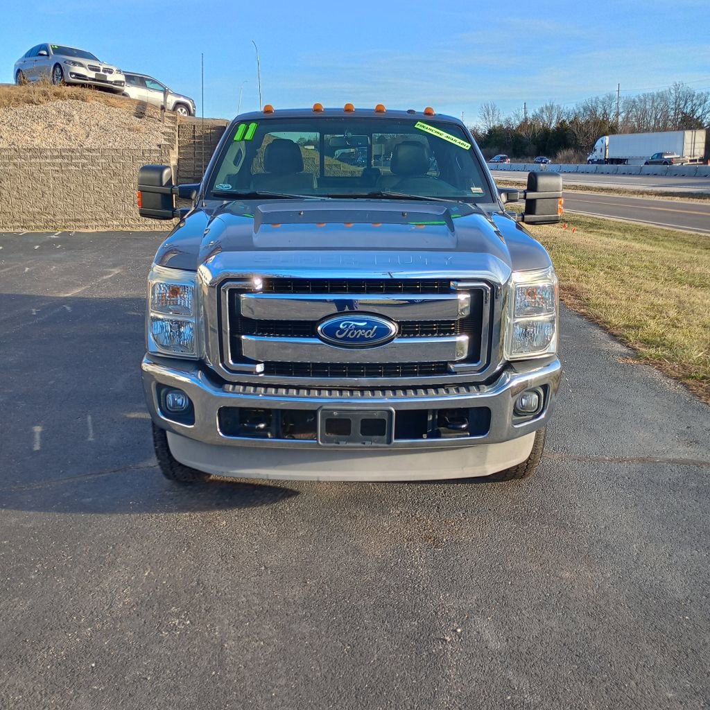 Used 2011 Ford F350 Lariat w/ Lariat Interior Pkg image 8