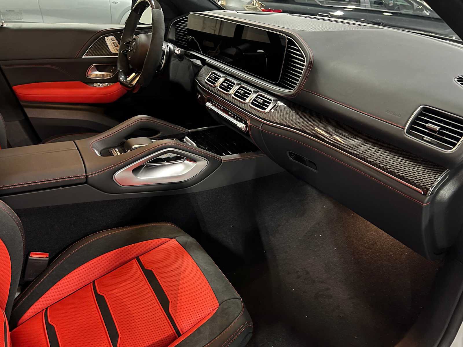 New 2026 Mercedes-Benz GLE 63 AMG S image 12