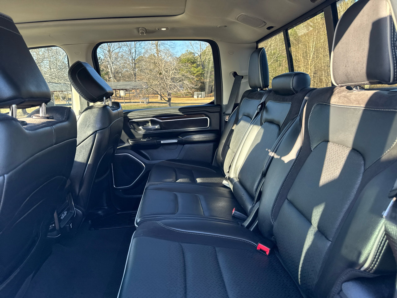 Used 2022 RAM 1500 Laramie w/ Laramie Southwest Edition image 14