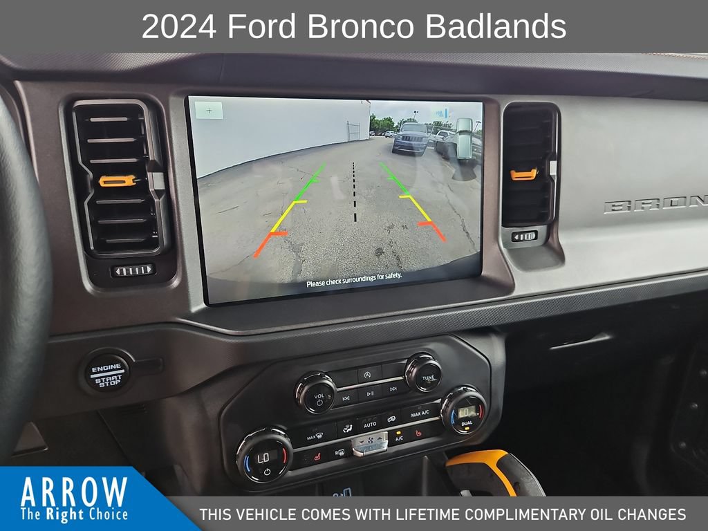 Used 2024 Ford Bronco Badlands AWD/4WD image 24